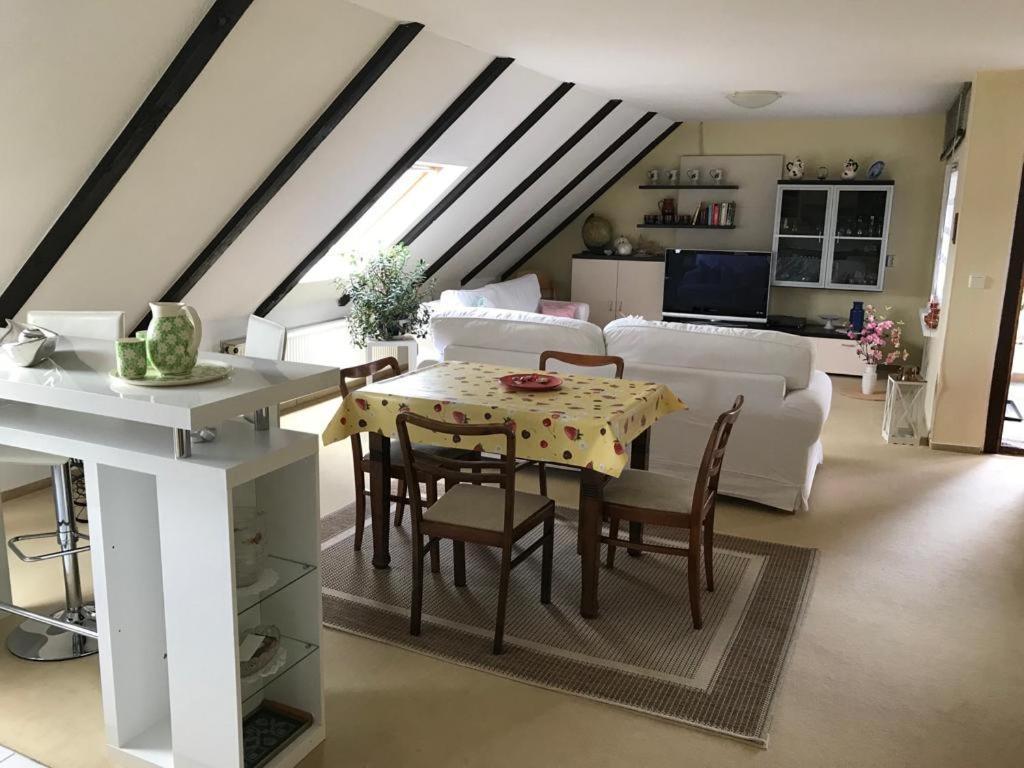 Ferienwohnung Krause Oben Steinthaleben Buitenkant foto