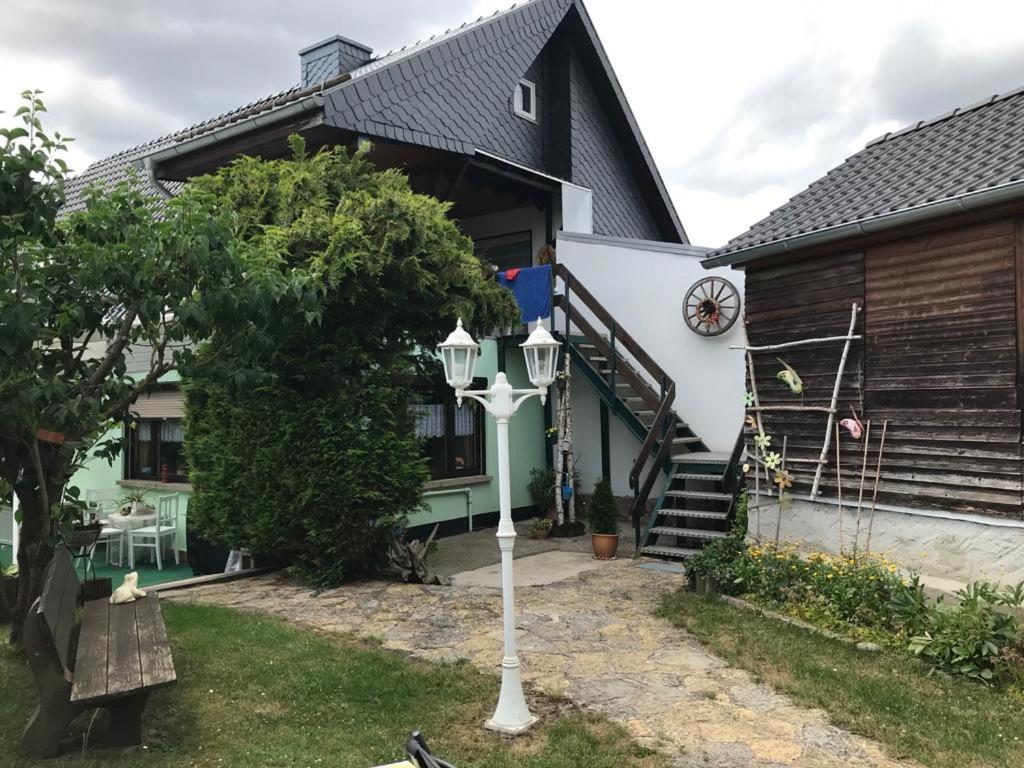 Ferienwohnung Krause Oben Steinthaleben Buitenkant foto